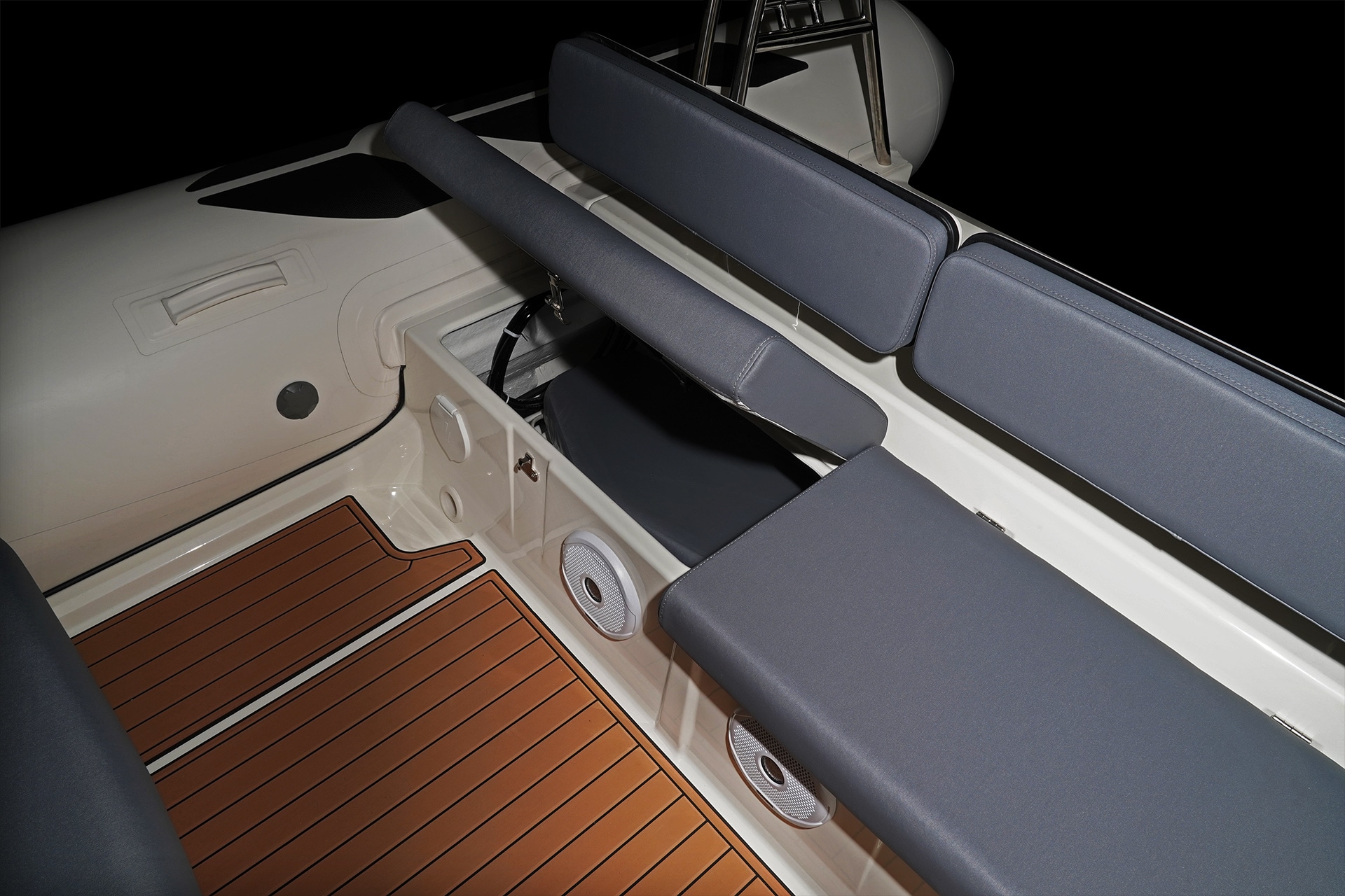 Navigator 700