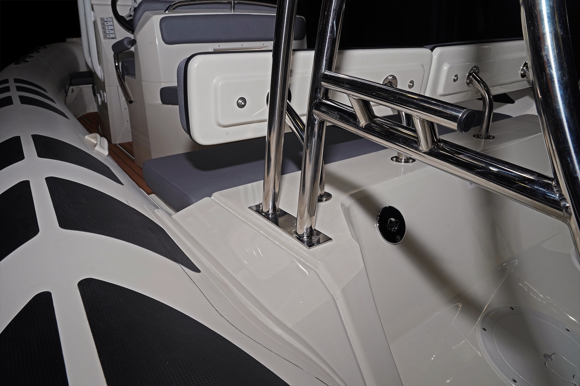 Navigator 700